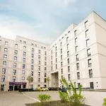 Hotel Premier Airport